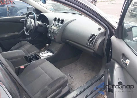 2011 Nissan Altima 2.5 S z USA, uszkodzony, nr VIN 1N4AL2AP6BN485114